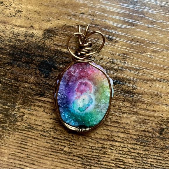 Meet your Posher, Alyssa - Picture 7 of 7